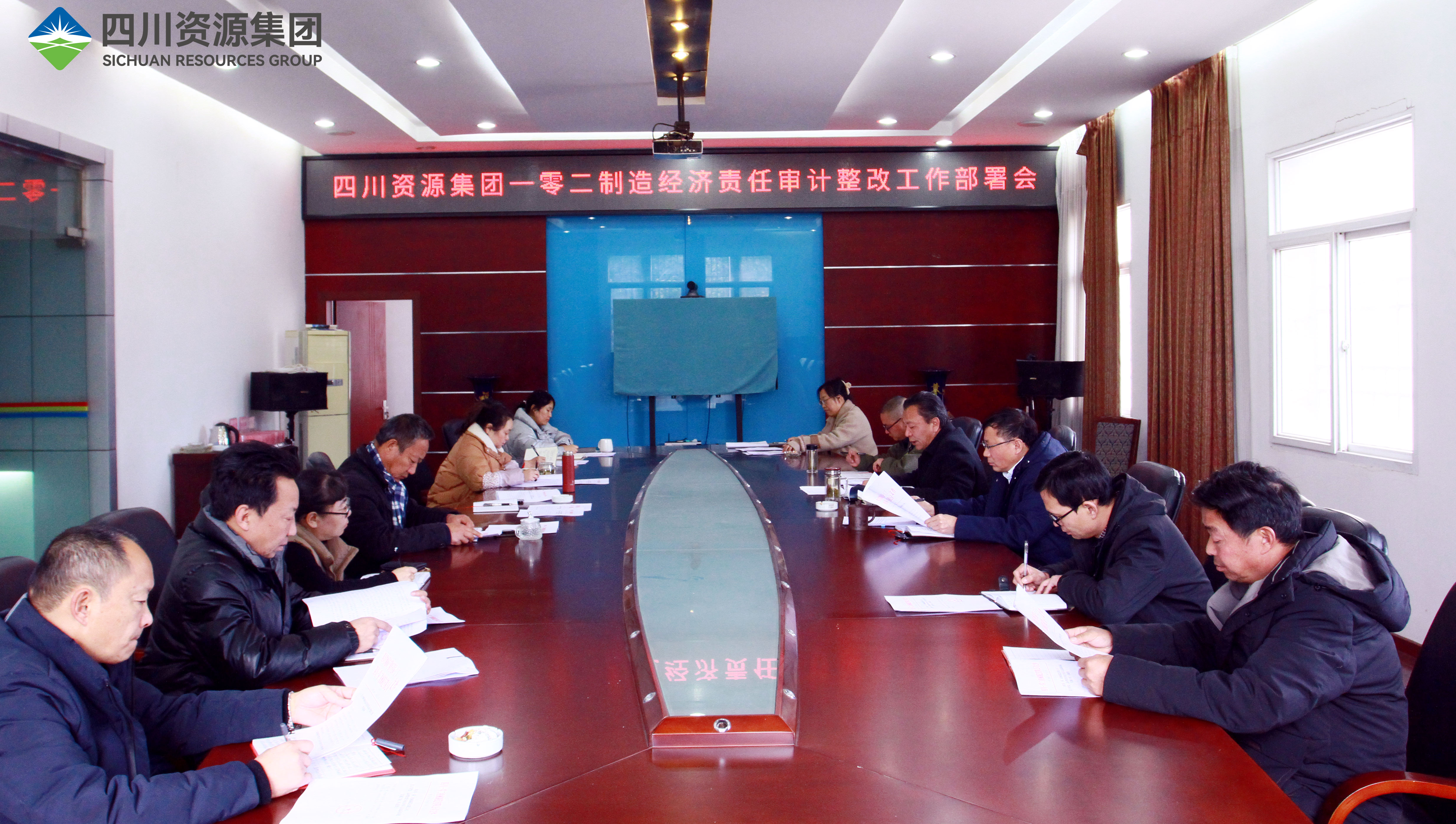 IMG_5571-1.jpg IMG_5571-1.jpg